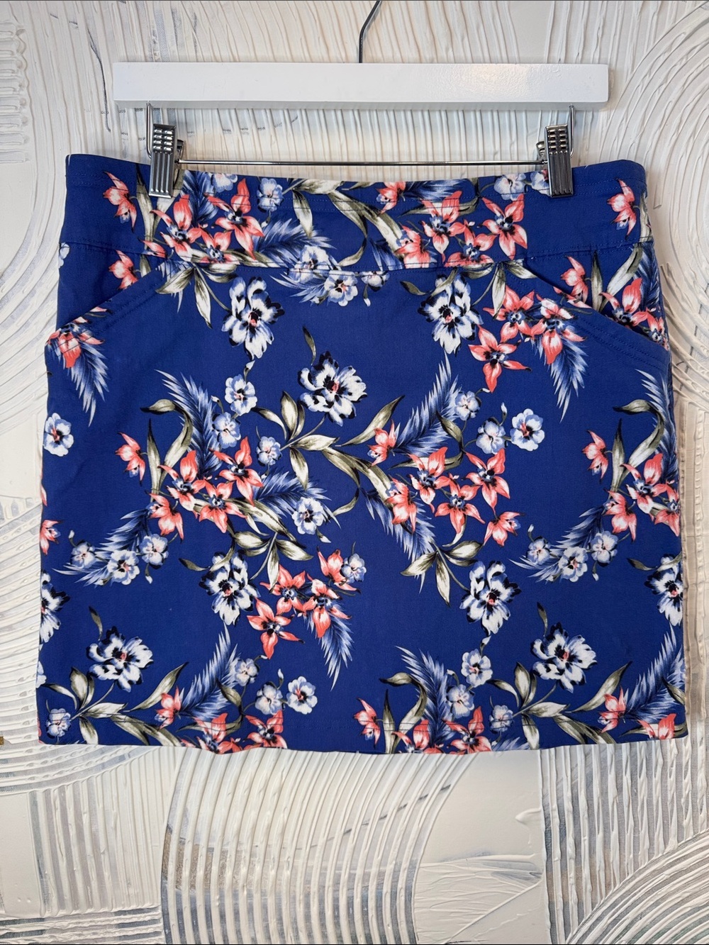 Mario Serrani Royal Blue Floral Mini Skirt N0657